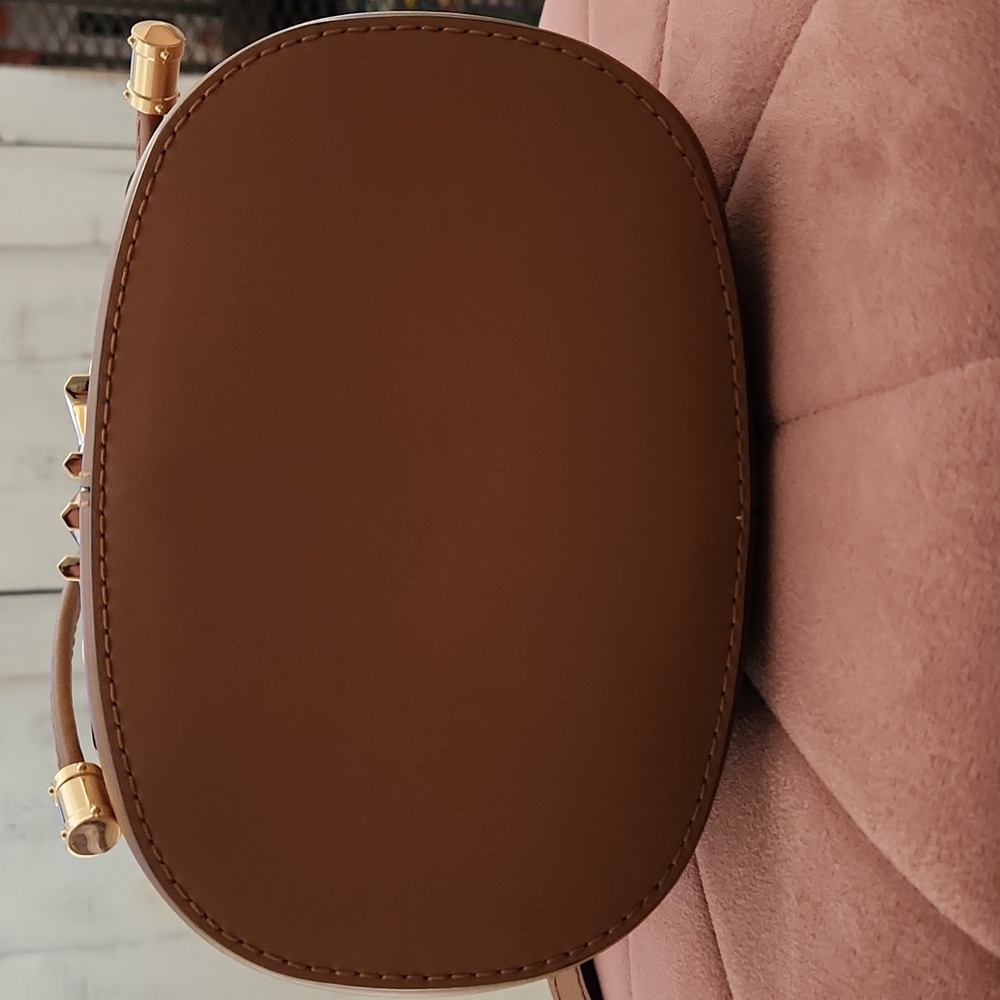 Michael Kors purse - Picture 5 of 6